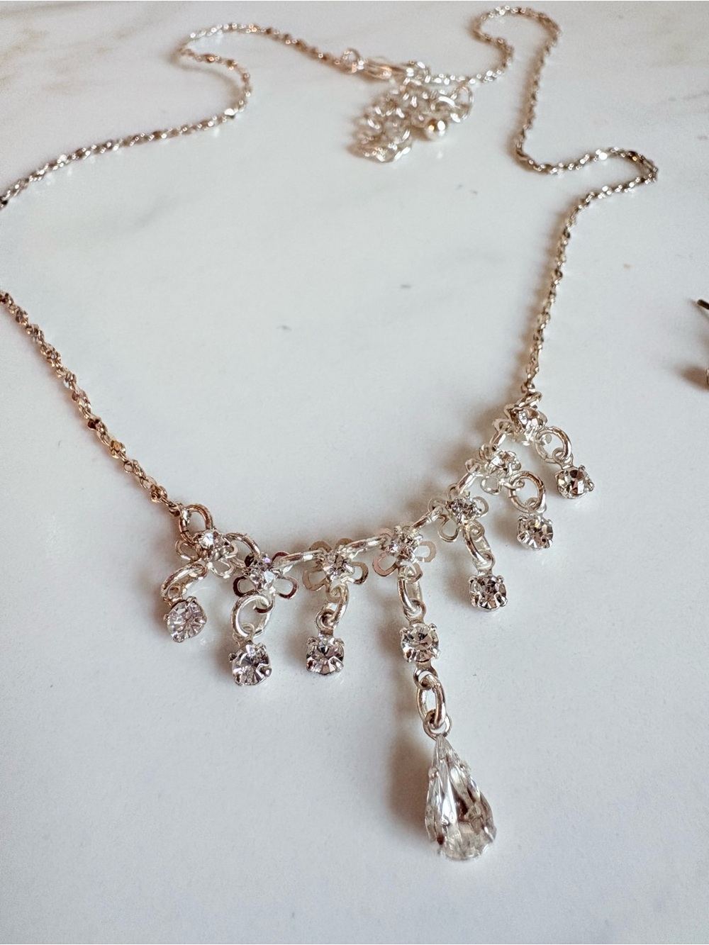 Vintage Avon Floral Crystal Garland Necklace & Earrings Set Silver Teardrop  NIB